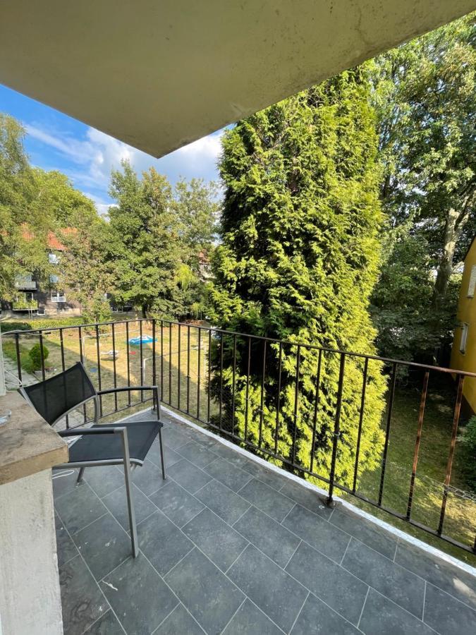 Estrella24 Living Rooms Berlin Herne Exterior foto
